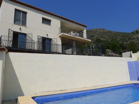 Villa For sale in Jalón